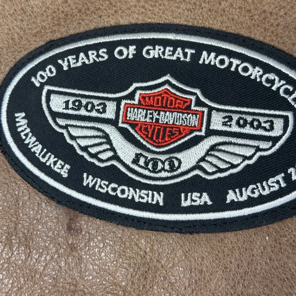 Hudson Leather classic men